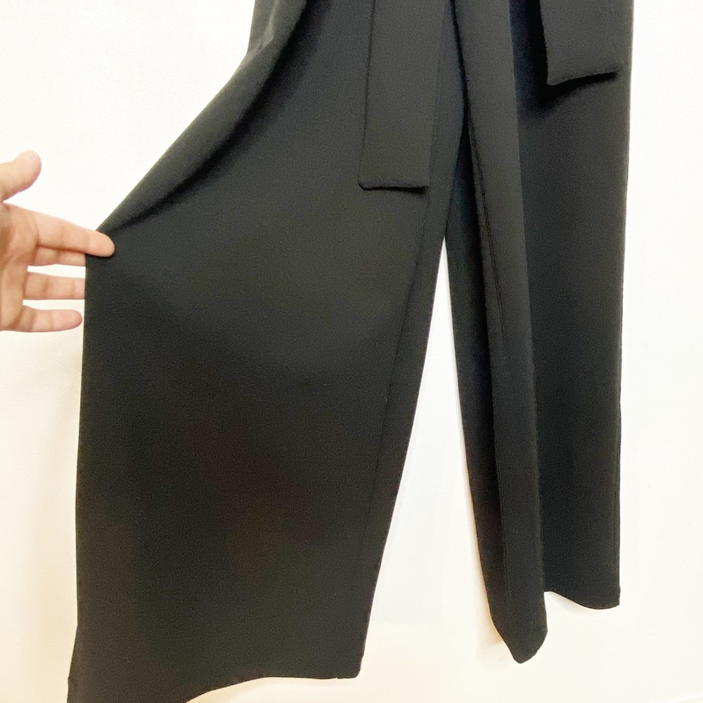 LEITH Black Deep V Neck Wide Leg Jumpsuit Size S - Picture 6 of 10